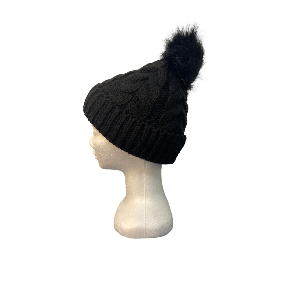 Time and‎ Tru Womens Black Cable Knit Beanie Faux Fur Pom Fleece Lined TT223104